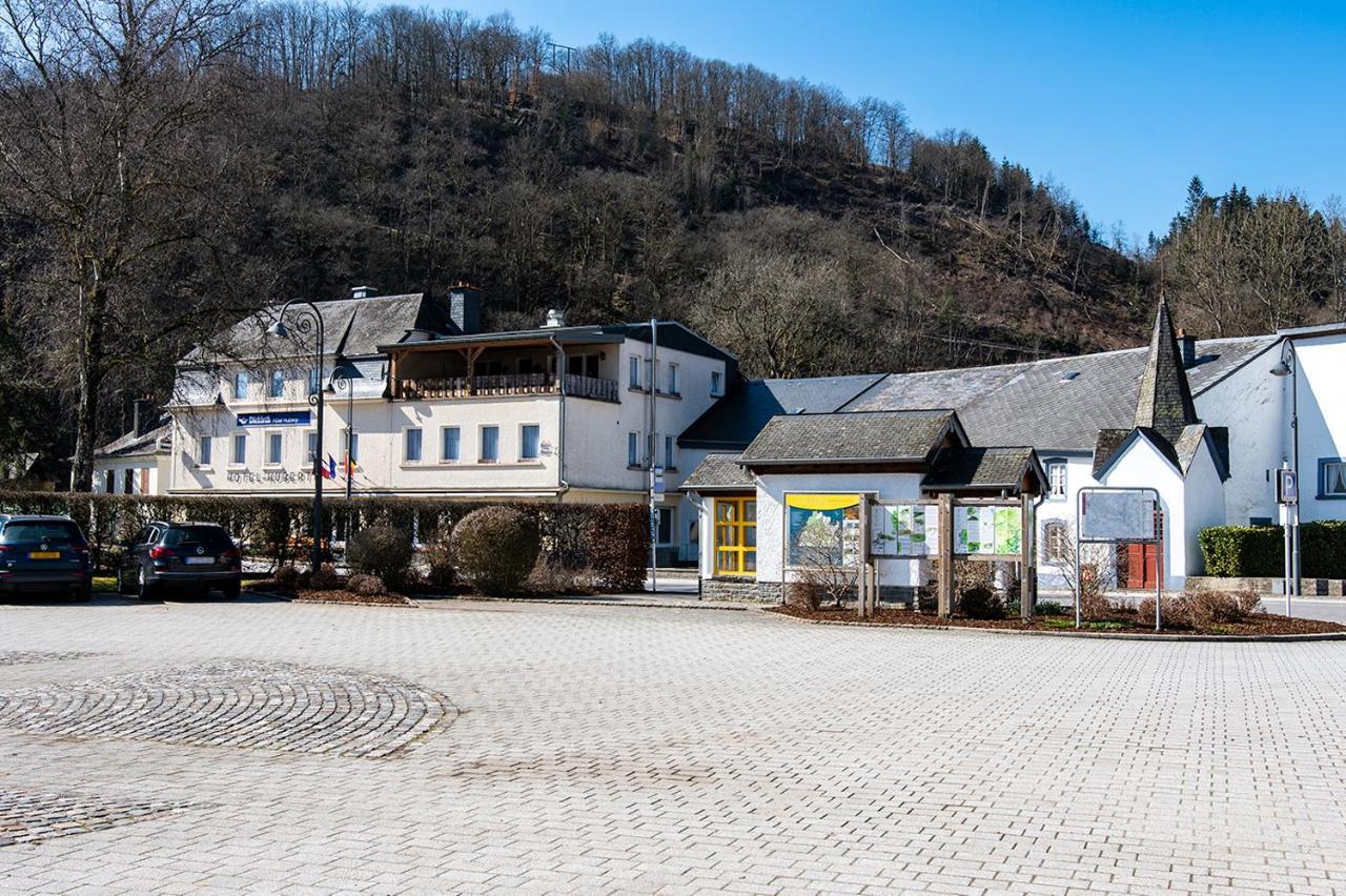 Hotel Huberty Kautenbach Exteriör bild